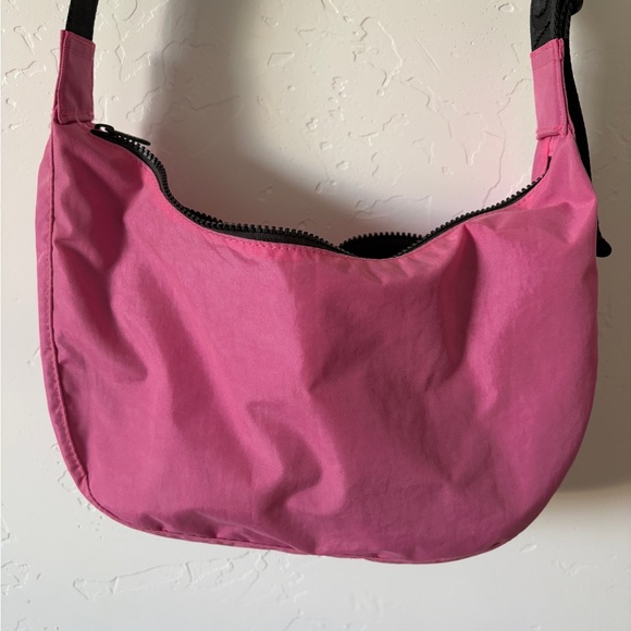 Baggu Medium Crescent Bag - Picture 6 of 6